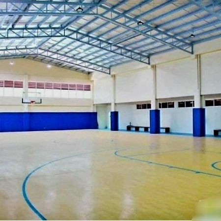 The Lancris Residences, 2 Bedrooms, 1 Bathroom, Living-Room, Kitchen & Pool Is Free Paranaque City Eksteriør bilde